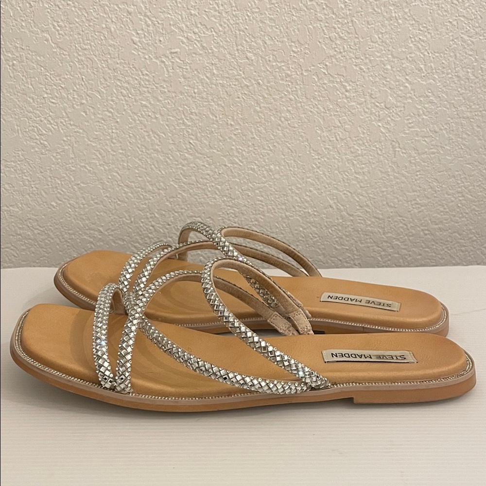 Steve Madden Women’s Wauna Bling Flat Sandals - Picture 2 of 8